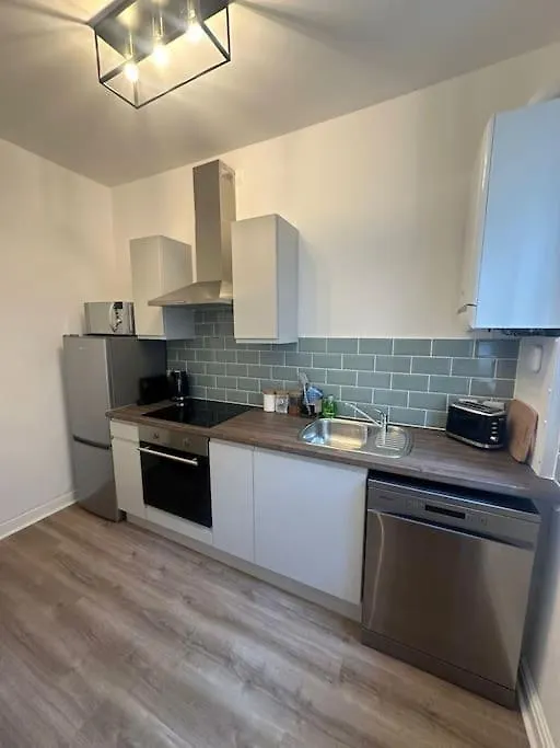 New Luxury Apartment, Sea Viewwith Parking Blackpool