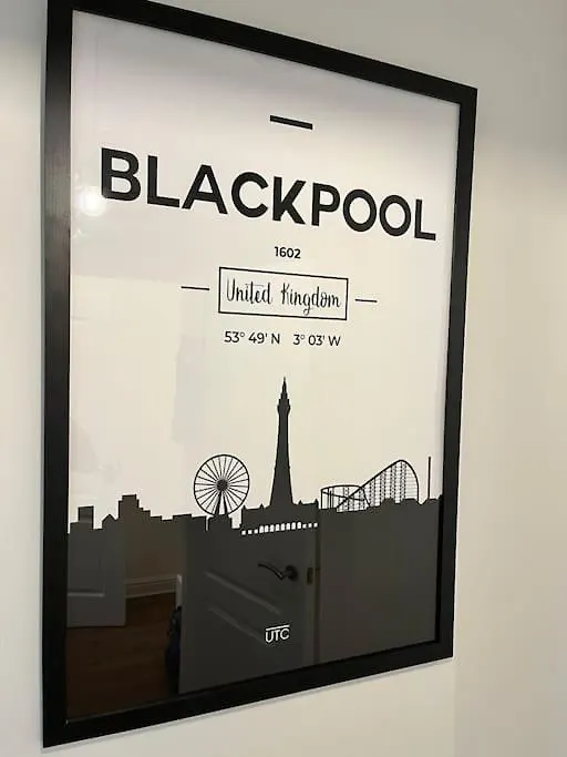 New Luxury Apartment, Sea Viewwith Parking Blackpool Apartment