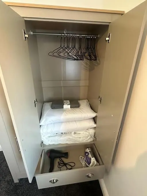 Apartment New Luxury Apartment, Sea Viewwith Parking Blackpool
